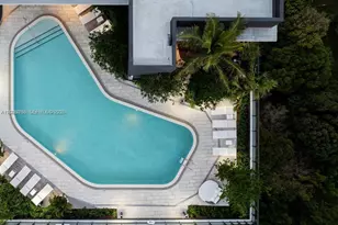 23 NE 17th Ter, Miami, FL 33132 - Photo 9