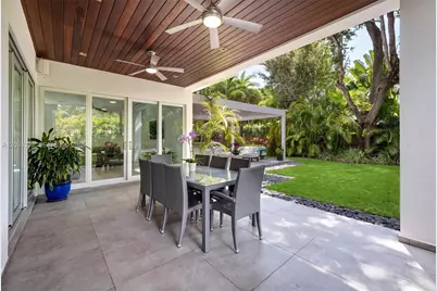 5960 SW 79th St, South Miami, FL 33143 - Photo 27