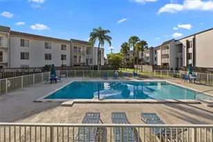 5241 Geneva Way, Doral, FL 33166 - Photo 15
