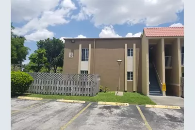 5241 Geneva Way #201, Doral, FL 33166 - Photo 19