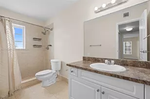 5241 Geneva Way, Doral, FL 33166 - Photo 11