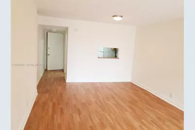 5241 Geneva Way #201, Doral, FL 33166 - Photo 5
