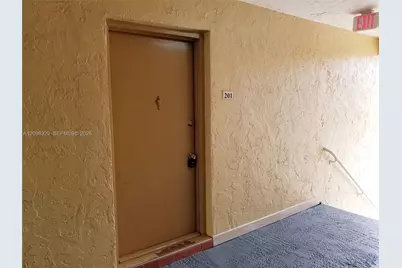 5241 Geneva Way #201, Doral, FL 33166 - Photo 3