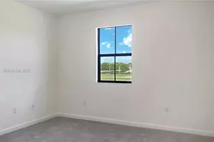 5850 Clydesdale Ct, Davie, FL 33314 - Photo 17