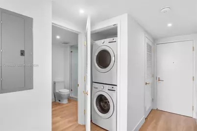 90 NE 32 #522, Miami, FL 33127 - Photo 5