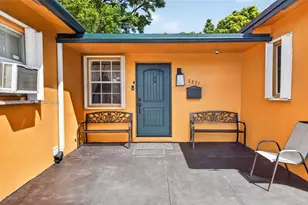 6571 SW 7th Ct, North Lauderdale, FL 33068 - Photo 3