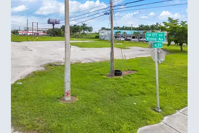 237 N Krome Ave, Florida City, FL 33034 - Photo 11