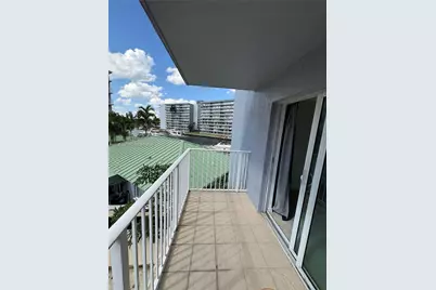 2415 NW 16th St Rd #316, Miami, FL 33125 - Photo 13