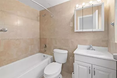 95 Edgewater Dr #102, Coral Gables, FL 33133 - Photo 9