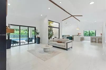11020 NW 5th Ct, Coral Springs, FL 33071 - Photo 3