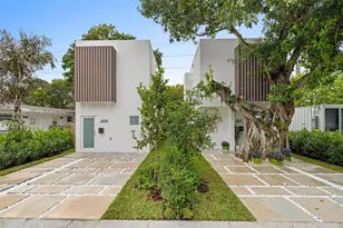 6165 SW 64th St, South Miami, FL 33143 - Photo 1