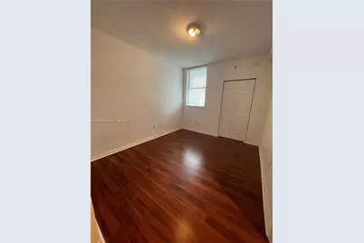 115 SW 11th St #701, Miami, FL 33130 - Photo 5