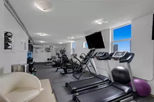 720 Collins Ave, Miami Beach, FL 33139 - Photo 31