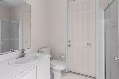 2001 NE 40th Rd #., Homestead, FL 33033 - Photo 11