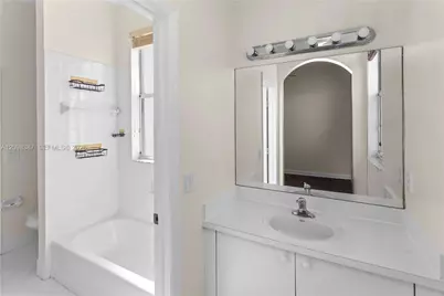 2001 NE 40th Rd #., Homestead, FL 33033 - Photo 15