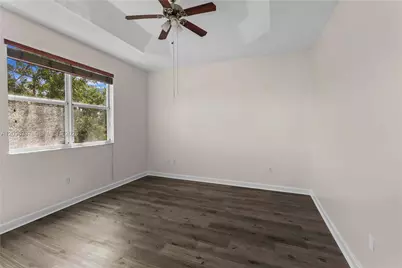 2001 NE 40th Rd #., Homestead, FL 33033 - Photo 19