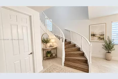 8870 NW 99th Ave #8870, Doral, FL 33178 - Photo 5