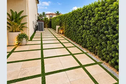 8870 NW 99th Ave #8870, Doral, FL 33178 - Photo 37