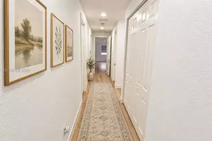 8870 NW 99th Ave, Doral, FL 33178 - Photo 19