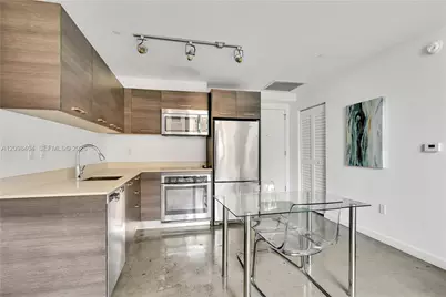 151 SE 1st St #1107, Miami, FL 33131 - Photo 7