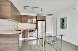 151 SE 1st St, Miami, FL 33131 - Photo 7