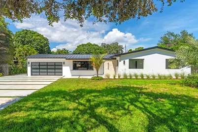8345 SW 132nd St, Pinecrest, FL 33156 - Photo 1