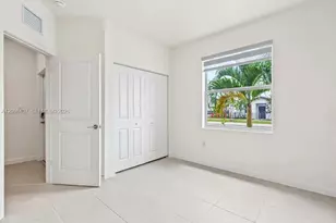 11011 SW 230th Terrace, Miami, FL 33170 - Photo 5