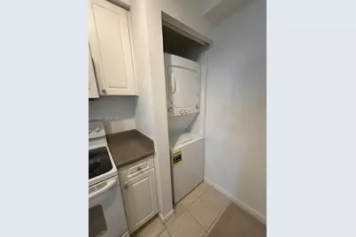 17145 N Bay Rd #4602, Sunny Isles Beach, FL 33160 - Photo 5