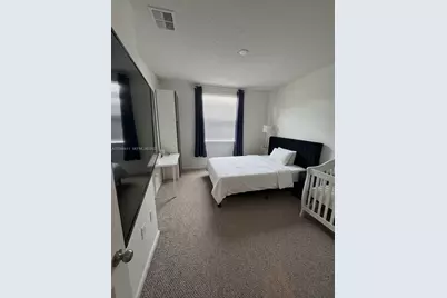 17145 N Bay Rd #4602, Sunny Isles Beach, FL 33160 - Photo 3