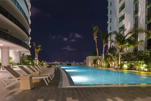 488 NE 18th St, Miami, FL 33132 - Photo 25