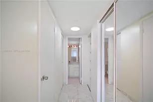 2750 NE 183rd St, Aventura, FL 33160 - Photo 21