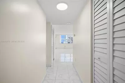 2750 NE 183rd St #PH06, Aventura, FL 33160 - Photo 7