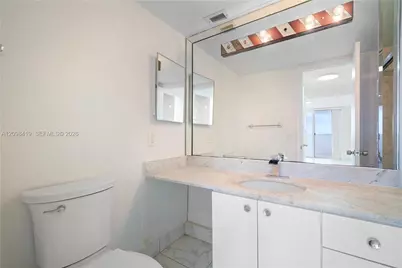 2750 NE 183rd St #PH06, Aventura, FL 33160 - Photo 23
