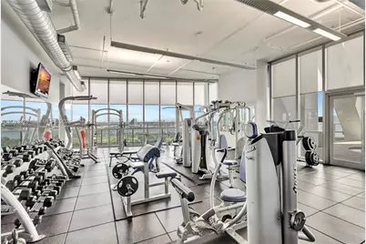 888 Biscayne Blvd #411, Miami, FL 33132 - Photo 15