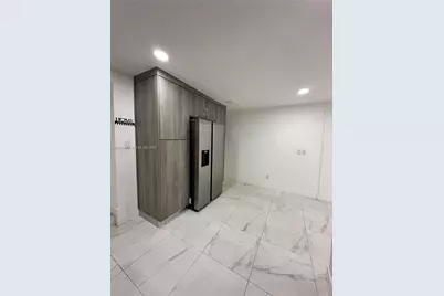 380 W 32nd St #1, Hialeah, FL 33012 - Photo 11