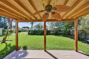 5120 SW 22nd St, West Park, FL 33023 - Photo 9