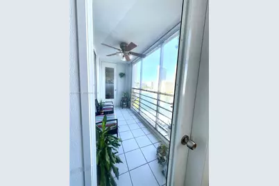 100 Golden Isles Dr #806, Hallandale Beach, FL 33009 - Photo 43