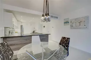3375 N Country Club Dr, Aventura, FL 33180 - Photo 19