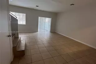 11810 NE 19th Dr, North Miami, FL 33181 - Photo 7