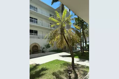 10001 W Bay Harbor Dr #101, Bay Harbor Islands, FL 33154 - Photo 15