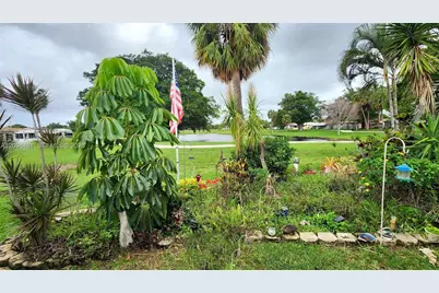 4505 NW 43rd Ter, Tamarac, FL 33319 - Photo 3