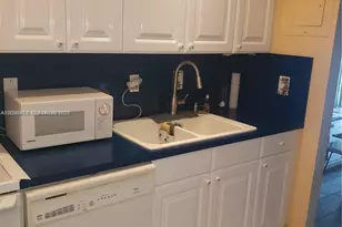 2220 NE 68th St, Fort Lauderdale, FL 33308 - Photo 5