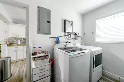 1101 E River Dr, Margate, FL 33063 - Photo 29