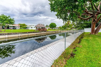 1101 E River Dr, Margate, FL 33063 - Photo 39