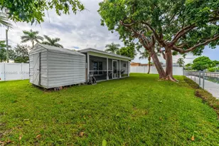 1101 E River Dr, Margate, FL 33063 - Photo 35