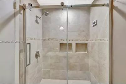 5701 Swordfish Cir, Tamarac, FL 33319 - Photo 9