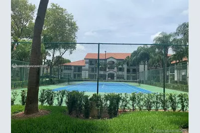 620 S Park Rd #23-2, Hollywood, FL 33021 - Photo 13