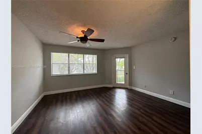 620 S Park Rd #23-2, Hollywood, FL 33021 - Photo 11