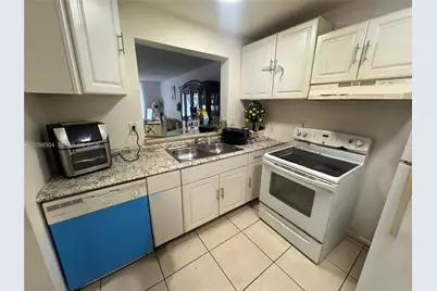494 NW 165th St Rd #C-305, Miami, FL 33169 - Photo 3
