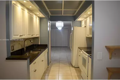 800 SW 142nd Ave #104N, Pembroke Pines, FL 33027 - Photo 17